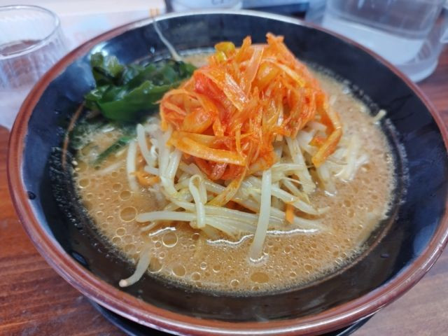 町田　木曽　味噌ラーメン　文明